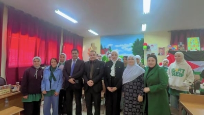 جامعة عمان العربية تنفّذ زيارة توعوية لطالبات مدرسة موبص الثانوية حول الجرائم الإلكترونية والمخدرات