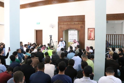 الداعية الدكتور أحمد العربي في رحاب جامعة عمان العربية: لقاء إيماني يعزز القيم والوعي المجتمعي