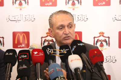 وزارة البيئة وماكدونالدز الأردن توقعان مذكرة تفاهم لتعزيز ثقافة النظافة وحماية البيئة