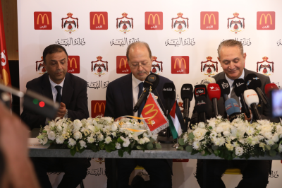 وزارة البيئة وماكدونالدز الأردن توقعان مذكرة تفاهم لتعزيز ثقافة النظافة وحماية البيئة