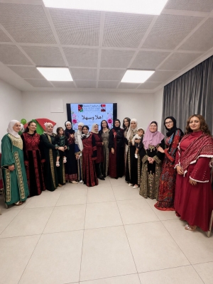 الجالية الأردنية في النمسا تحتفل بعيد الاستقلال ويوم العلم والأم بأجواء وطنية مميز