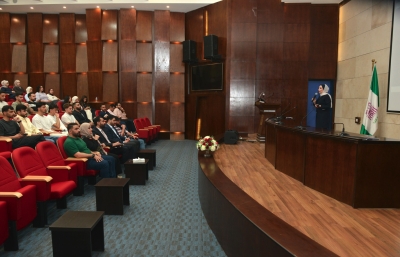جامعة البترا تبحث سبل 