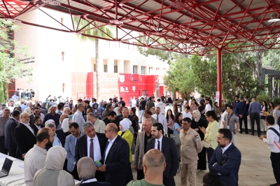 بالصور .. د. الحوراني يرعى يوم الابتكار في جامعة عمّان الأهلية بمشاركة شركات ريادية وتقنية