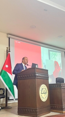 ورشة تعريفية بامتحان IELTS في جامعة الزيتونة الأردنية