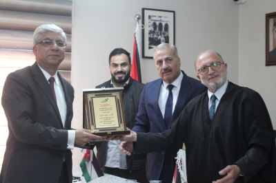 حزب الاتحاد الوطني الأردني يكرّم رؤساء لجان نيابية تقديرًا لجهودهم في العمل التشريعي والرقابي