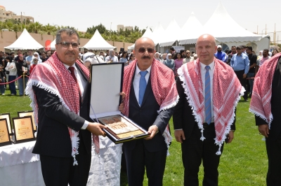 جامعة البترا تحتفي بـ80 عاماً من الاستقلال بمهرجان وطني مهيب ومعرض للجاليات والجيش العربي