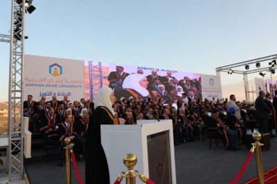 جامعة عمان العربية تحتفل بتخريج الفوج السادس والعشرين من طلبتها في رحاب الجامعة