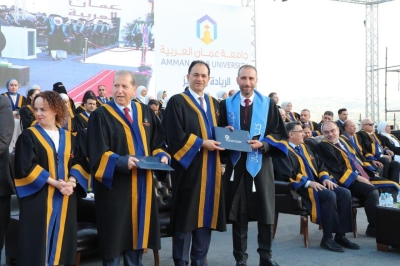 جامعة عمان العربية تحتفل بتخريج الفوج السادس والعشرين من طلبتها في رحاب الجامعة