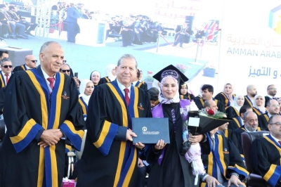 جامعة عمان العربية تحتفل بتخريج الفوج السادس والعشرين من طلبتها في رحاب الجامعة