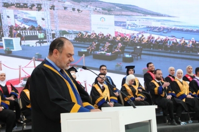 جامعة عمان العربية تحتفل بتخريج الفوج السادس والعشرين من طلبتها في رحاب الجامعة