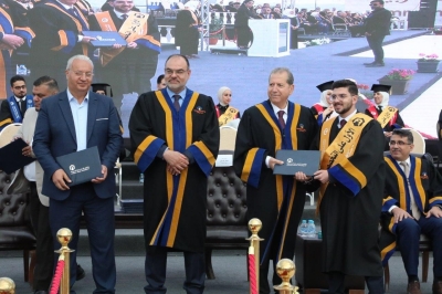 جامعة عمان العربية تحتفل بتخريج الفوج السادس والعشرين من طلبتها في رحاب الجامعة