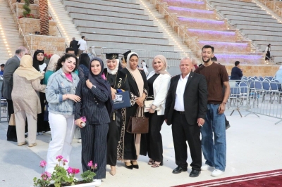 جامعة عمان العربية تحتفل بتخريج الفوج السادس والعشرين من طلبتها في رحاب الجامعة