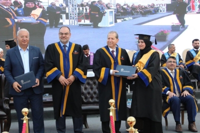 جامعة عمان العربية تحتفل بتخريج الفوج السادس والعشرين من طلبتها في رحاب الجامعة
