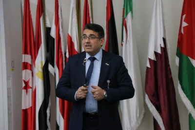 جامعة عمان العربية تعزز التطوير المهني لأعضاء هيئة التدريس عبر سلسلة ورش تدريبية متخصصة
