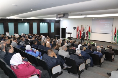 جامعة عمان العربية تعزز التطوير المهني لأعضاء هيئة التدريس عبر سلسلة ورش تدريبية متخصصة