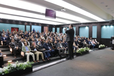 جامعة عمان العربية تعزز التطوير المهني لأعضاء هيئة التدريس عبر سلسلة ورش تدريبية متخصصة
