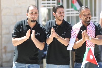 موظفو الأسواق الحرة يحتفلون بالاستقلال  - صور