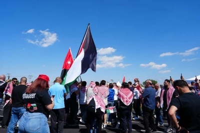 في مشهد مهيب… آلاف الأردنيين يحتفلون باستقلال المملكة الثمانين في شيكاغو (صور)