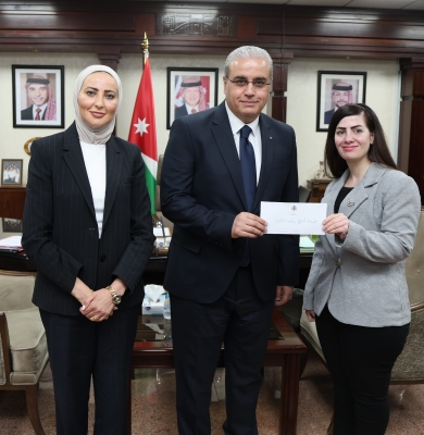 البدور يكرّم الفائزين من وزارة الصحة في مسابقة التميز التمريضي والقبالة 2026