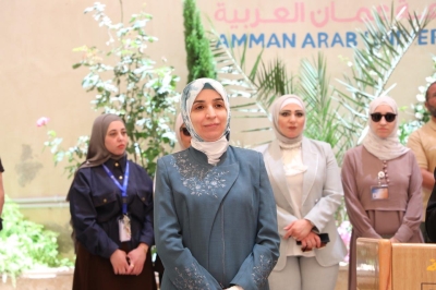 أسرة جامعة عمان العربية تتبادل التهاني بمناسبة عيد الأضحى المبارك