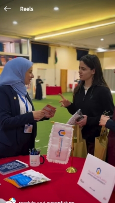 عمان العربية تشارك للعام الثالث على التوالي في معرض خطوتي نحو المستقبل في مدارس الرضوان