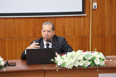 رئيس جامعة عمان العربية يحاضر في جامعة دمشق حول التصنيفات العالمية وآفاق التعاون الأكاديمي