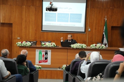 رئيس جامعة عمان العربية يحاضر في جامعة دمشق حول التصنيفات العالمية وآفاق التعاون الأكاديمي