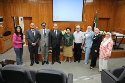 رئيس جامعة عمان العربية يحاضر في جامعة دمشق حول التصنيفات العالمية وآفاق التعاون الأكاديمي