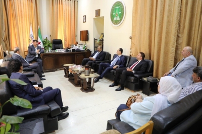 رئيس مجلس أمناء جامعة عمان العربية  يحاضر حول دور التحكيم في مرحلة إعادة الإعمار في جامعة دمشق