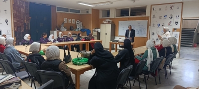 كلية العمارة والتصميم في جامعة الزيتونة تستضيف طالبات مدرسة سحاب الثانوية في زيارة تعريفية بتخصصاتها الأكاديمية