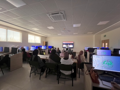 كلية العمارة والتصميم في جامعة الزيتونة الأردنية تنفذ سلسلة من الأنشطة الأكاديمية والتطبيقية لتعزيز مهارات الطلبة