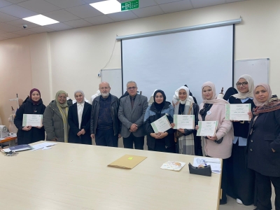 كلية العمارة والتصميم في جامعة الزيتونة الأردنية تنفذ سلسلة من الأنشطة الأكاديمية والتطبيقية لتعزيز مهارات الطلبة
