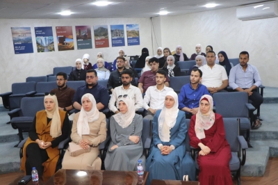طلبة صيدلة الزيتونة يطلعون على جهود إدارة مكافحة المخدرات في التوعية والوقاية