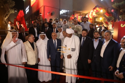 برعاية وزير السياحة والآثار، جونيورز تعزّز حضورها في الأردن بافتتاح أكبر فروعها في شارع مكة بحضور دبلوماسي رفيع المستوى