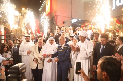 برعاية وزير السياحة والآثار، جونيورز تعزّز حضورها في الأردن بافتتاح أكبر فروعها في شارع مكة بحضور دبلوماسي رفيع المستوى