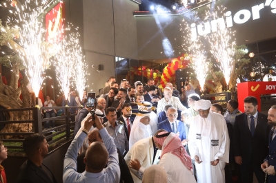 برعاية وزير السياحة والآثار، جونيورز تعزّز حضورها في الأردن بافتتاح أكبر فروعها في شارع مكة بحضور دبلوماسي رفيع المستوى