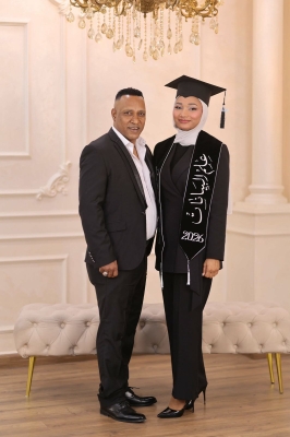 نجد رائد الحوارات .. مبروك التخرج