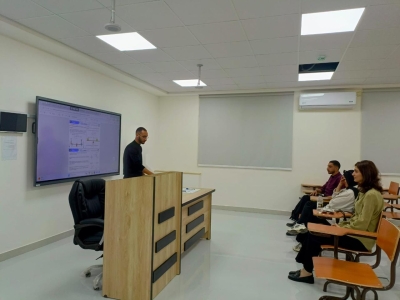 جامعة عمان العربية تنفذ سلسلة ورش تدريبية ضمن برنامج تعليم الأقران بمشاركة طلبتها