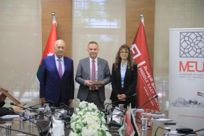 مشاريع تنموية واعدة ومسارات تعاونية مثمرة... أبرز ما جاء في زيارة بلدية الخليل لجامعة الشرق الأوسط