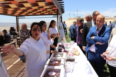كلية الأعمال في (عمان العربية) تنظم معرض الابداع المحاسبي 2026 بدعم من القطاع الخاص