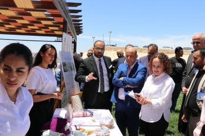 كلية الأعمال في (عمان العربية) تنظم معرض الابداع المحاسبي 2026 بدعم من القطاع الخاص