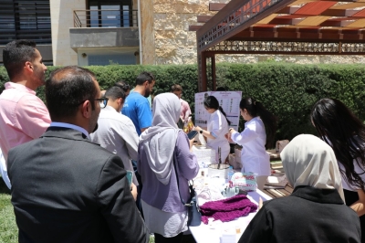 كلية الأعمال في (عمان العربية) تنظم معرض الابداع المحاسبي 2026 بدعم من القطاع الخاص