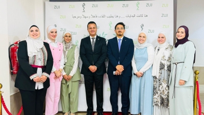 كلية الصيدلة في جامعة الزيتونة الأردنية تعقد اللقاء التاسع لخريجيها بحضور نقيب الصيادلة الأردنيين