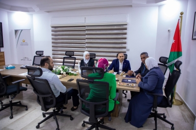 توقيع مذكرة تفاهم بين مركز الملك عبدالله الثاني للتميز وجمعية الفنادق الأردنية