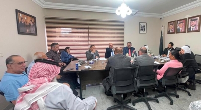 حزب الاتحاد الوطني الأردني يبحث مشاريع القوانين المعروضة على مجلس النواب ويؤكد أهمية تطوير قانون الإدارة المحلية