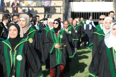 جامعة الزيتونة الأردنية تحتفل بتخريج الفوج الثلاثين لطلبة الفصل الدراسي الثاني