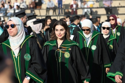 جامعة الزيتونة الأردنية تحتفل بتخريج الفوج الثلاثين لطلبة الفصل الدراسي الثاني