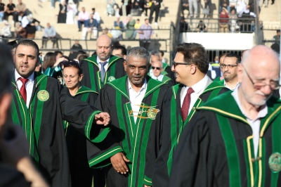 جامعة الزيتونة الأردنية تحتفل بتخريج الفوج الثلاثين لطلبة الفصل الدراسي الثاني
