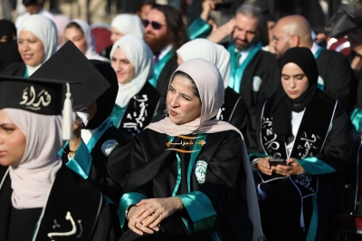 جامعة الزيتونة الأردنية تحتفل بتخريج الفوج الثلاثين لطلبة الفصل الدراسي الثاني