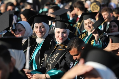 جامعة الزيتونة الأردنية تحتفل بتخريج الفوج الثلاثين لطلبة الفصل الدراسي الثاني